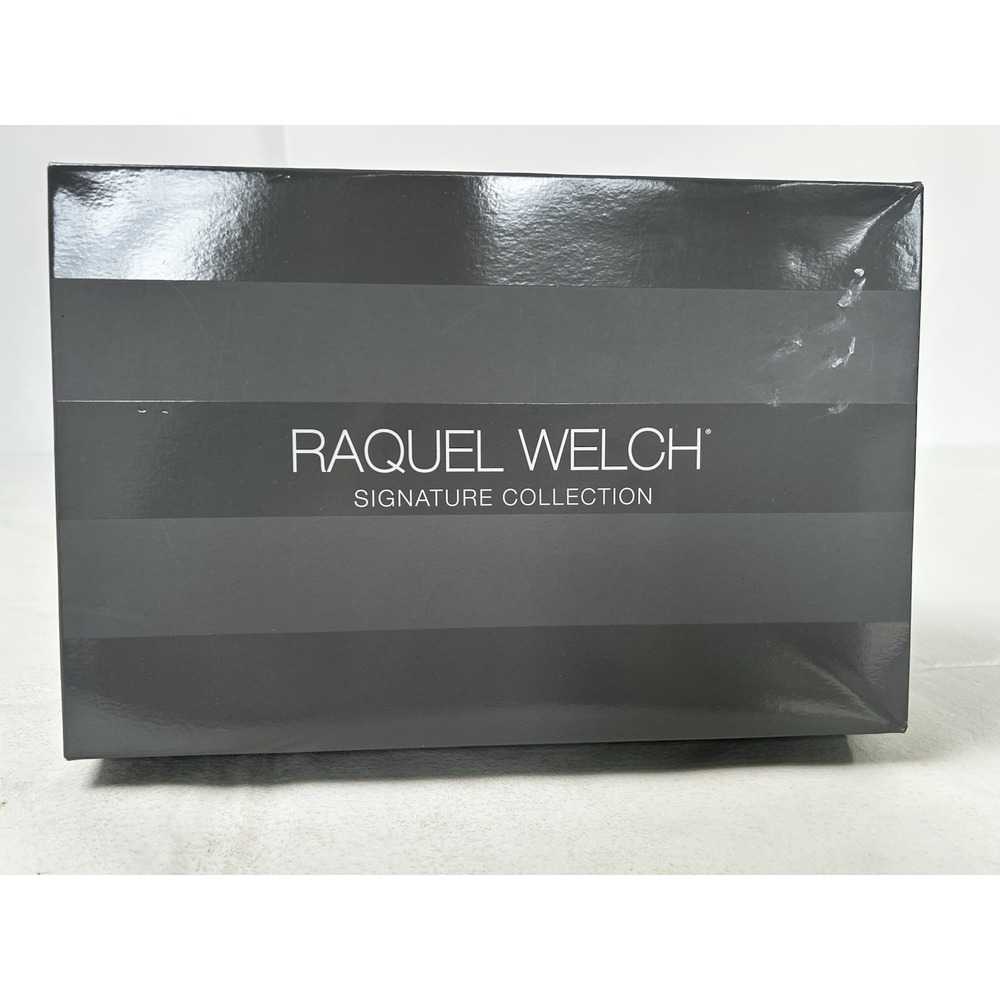 Raquel Welch Signature Collection Synthetic Wig Light Brown Blond Highlights
